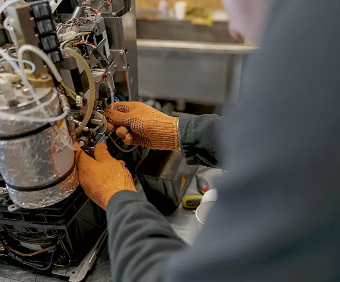Trusted Ice Machine Solutions: Your Premier Ice Machine Repair Company in Dracut, MA