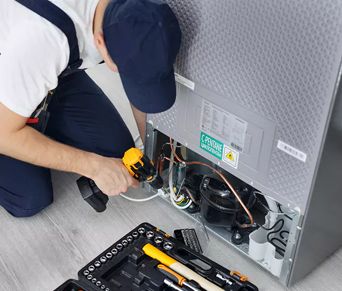 Why Dracut Facility Managers Trust Dracut Appliance Pro for Every Commercial Chiller Repair?
