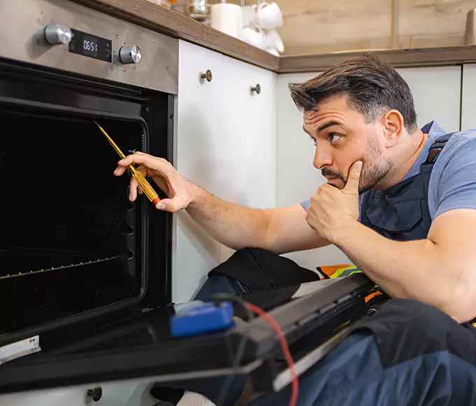 Why Dracut Households Choose Dracut Appliance Pro for Every Gas Oven Fix?